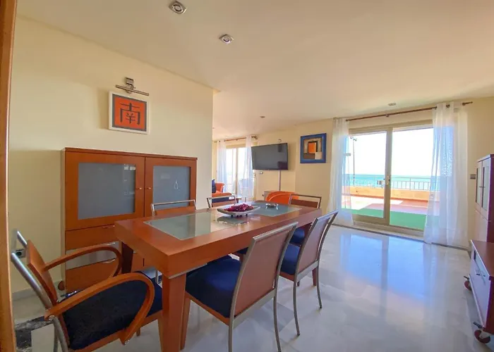 The Beachfront Apartment Fuengirola