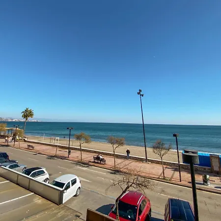 The Beachfront Apartamento Fuengirola